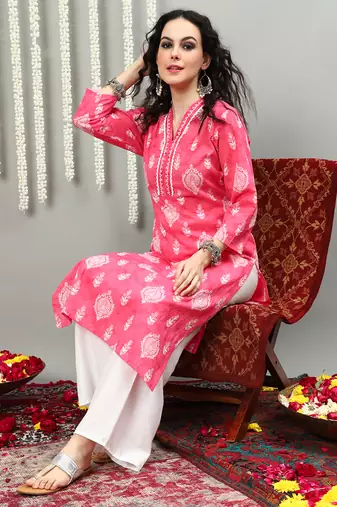 Pink printed cotton v neck kurtas and kurtis