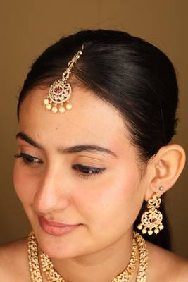 Elegant south indian bridal jewellery set 4