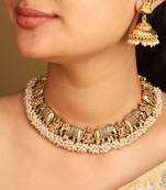 Matte gold elephant motif necklace set with pearls