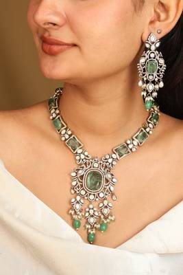 American diamond necklace set with emeralds 1