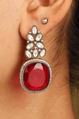 Kundan choker set with red pendant 3