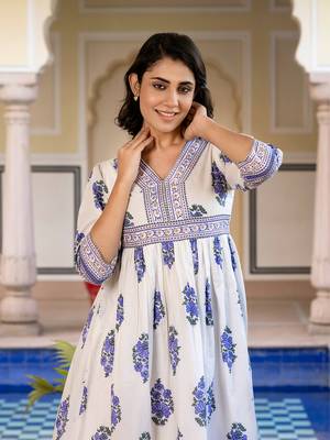 women blue and white floral print a-line dresses 5