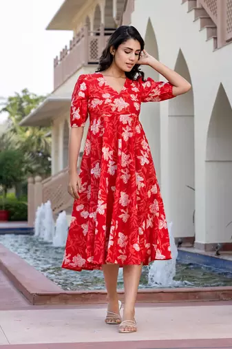 women red floral print fit & flare dresses