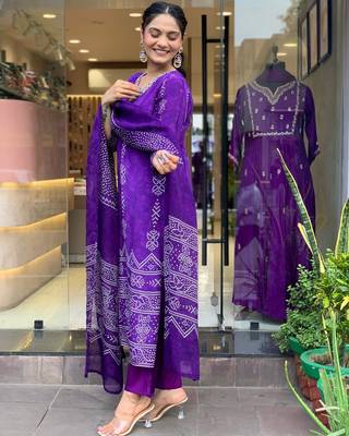 French Crepe work Straight cut Kurta Pant and Dupatta Set 3
