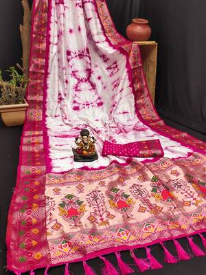 Pink Shibori Pattern art Silk Saree 5