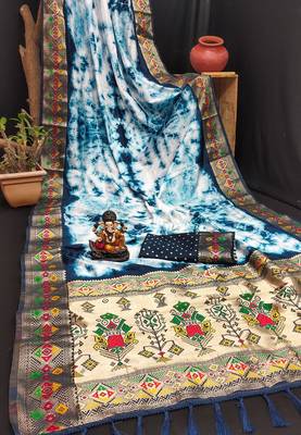 Blue Shibori Pattern art Silk Saree 5