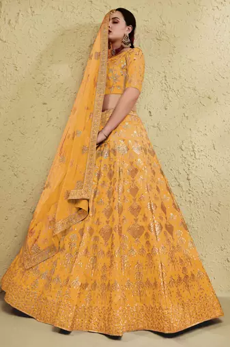 styling yellow embroidered silk bridal lehenga set choli with dupatta with dupatta