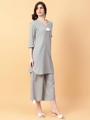 grey cotton khatha & hand work co-ord set (set of 2) 3