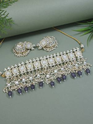 gold plated traditional kundan & pearl bridal choker necklace jewelleryset 1