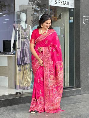 Dark Pink Color Soft Pashmina Silk Blend Saree 3