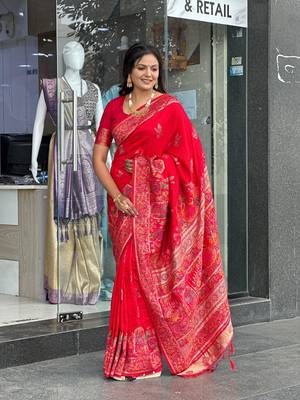 Red Color Soft Pashmina Silk Blend  Saree 4