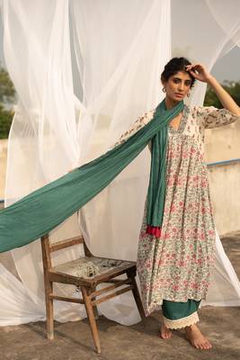 Off white green hand block printed cotton suit with mulmul dupatta 1