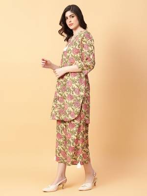 beige cotton printed & hand work co-ord set (set of 2) 2