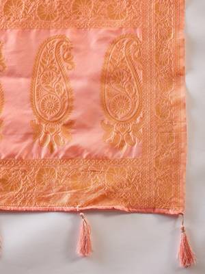Peach saree with light motifs & zari border 5