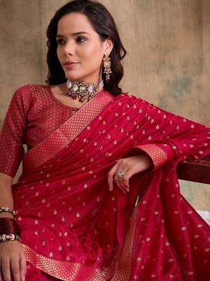 Rani pink woven art silk saree with zari polka dots 4