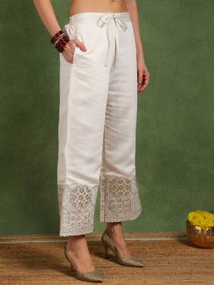 women off white chanderi silk solid straight kurta palazzos with dupatta 5