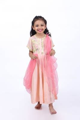 Anarkali with attached pink dupatta 2