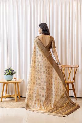 Beige and brown zari woven silk bnarasi saree with blouse 2