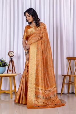 Orange bandhni design zari woven silk bnarasi saree with blouse 3