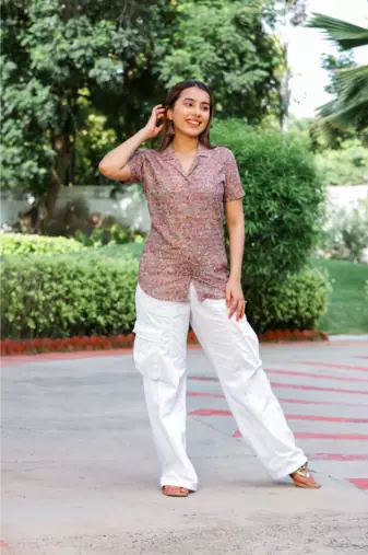 Senorita brown red white 100% cotton satin half sleeve top