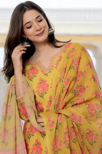 Green solid rayon blend printed fancy straight kurta trousers with dupatta