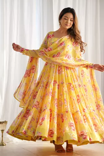 Fox Georgette Floral Print Fabric Fully Flair Anarkali Kurti, With Duppta And Pent