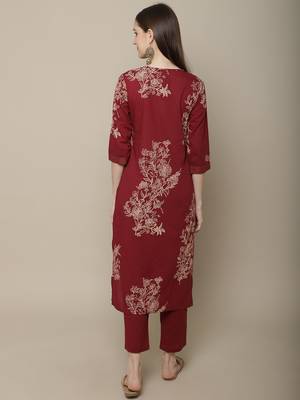 Maroon printed cotton round neck kurta sets 2