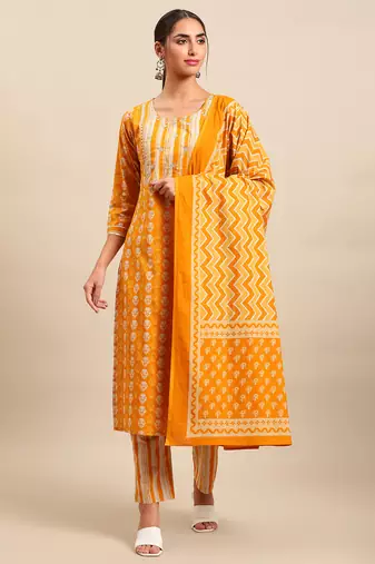 Yellow printed cotton round neck kurta sets