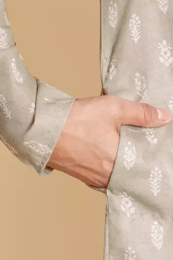 Vineheart digital print knee length kurta mandarin collar mandarin collar onion small