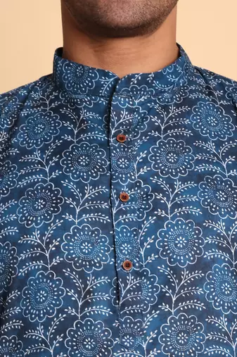 Greek fret digital print knee length kurta mandarin collar mandarin collar cream  small