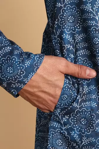 Greek fret digital print knee length kurta mandarin collar mandarin collar cream  small