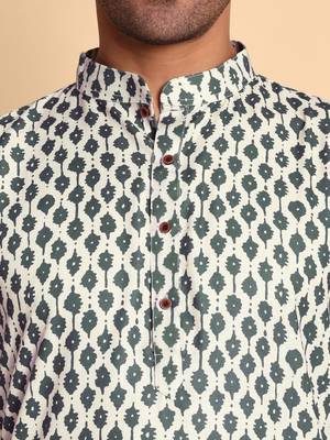 Persian faded deco digital print knee length kurta mandarin collar mandarin collar white small 3