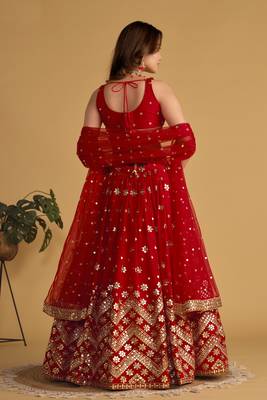 Women's Red Georgette Sequins Zari Embroidered Lehenga Choli & Dupatta 4