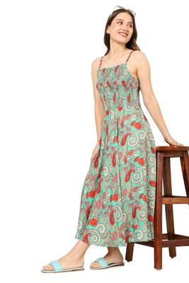 women's green floral smoking embroidered flared dress (green) 4
