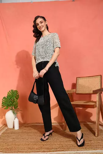 women's chiffon patch animal print round neck puff sleece top (offwhite)