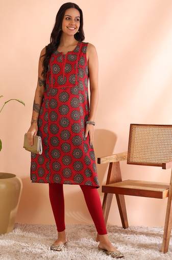 Yash gallery women'scambric cotton  knee  length  traditional printed sleeveless  notch  neck regular fitted short kurti
