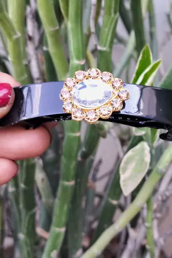 Size3.50 inch brass black stone stud  bakal