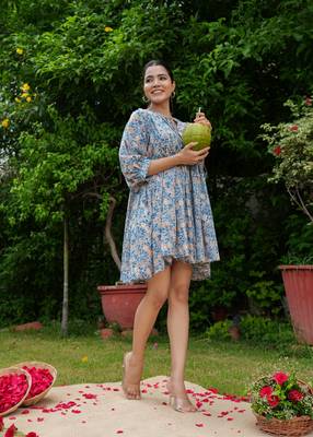 Hand block floral printed blue color cotton mini dress 5