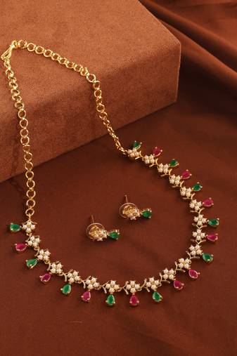 Multicolor Stones, Pearls & Gold Necklace