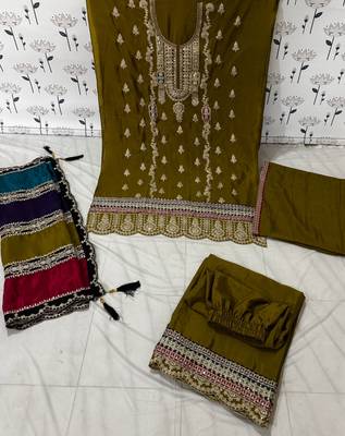 Green Embroidered Chinon Punjabi Salwar Suit 3