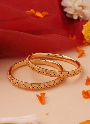 Set of 2 Gold Bangles with Floral Engravings 1