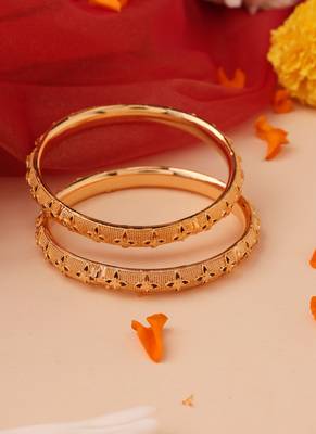 Set of 2 Gold Bangles with Floral Engravings 2