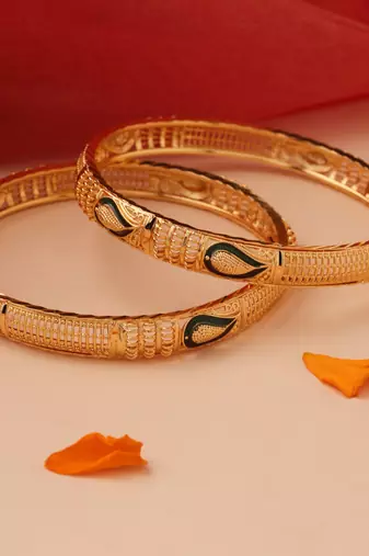 Set of 2 Gold Bangles with Paisley Motif Accents
