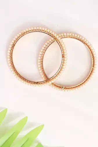 Set of 2 Gold Bangles with Pearl Detailing