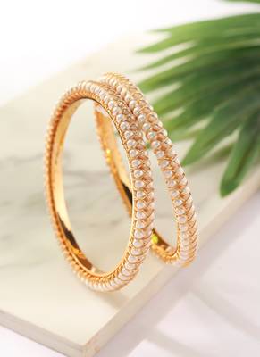 Set of 2 Gold Bangles with Pearl Detailing 1