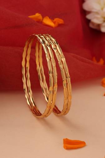 Set of 4 Thin Gold Bangles