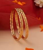 Set of 4 Thin Gold Bangles