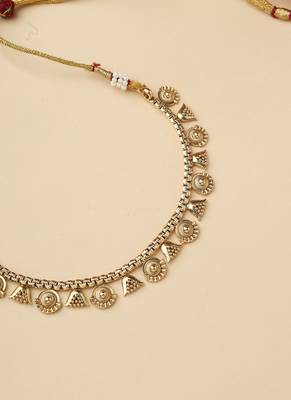 Elegant Gold High Necklace Set 3