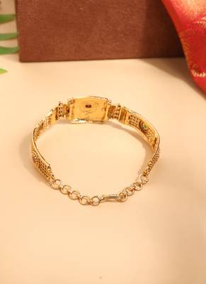 Gold Bracelet with Intricate Detailing 2