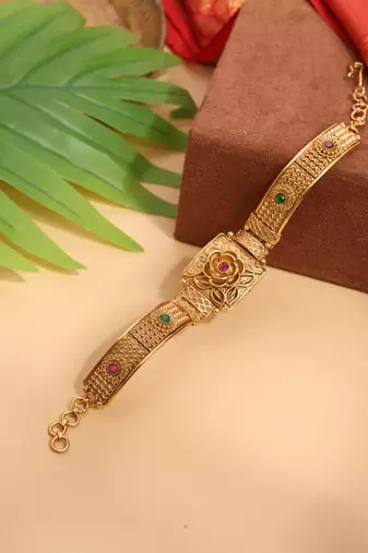 Gold Bracelet with Intricate Detailing